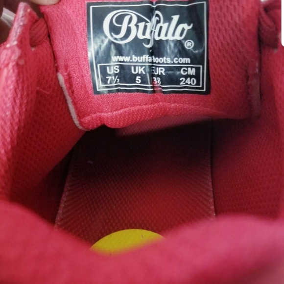 SOLD Buffalo Size 7.5 Corin Chunky Platform Sneakers Red Disruptors Thick Sole - Picture 7 of 9